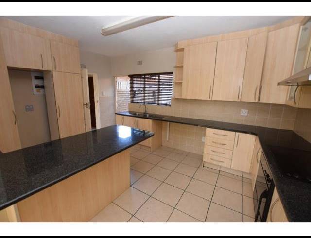 3 BEDROOM PROPERTY TO RENT IN MORNINGSIDE